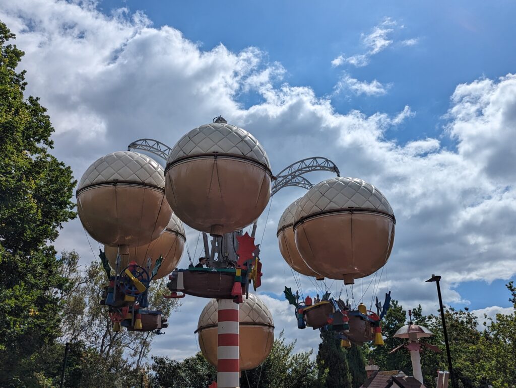 View of the Balloon ride at LEGOLAND Windsor