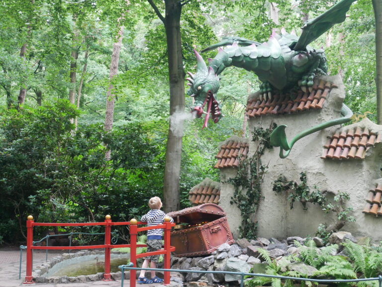 Inside Efteling’s Fairytale Forest: A Magical Walk Through 30+ Stories