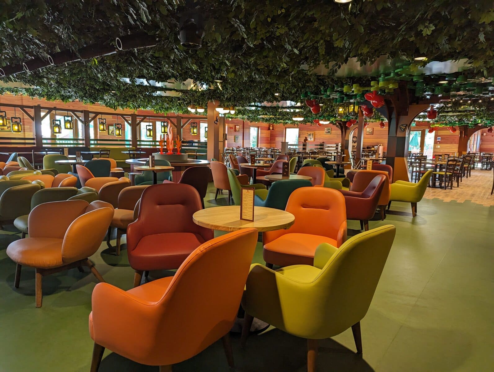 legoland woodland lodges bar